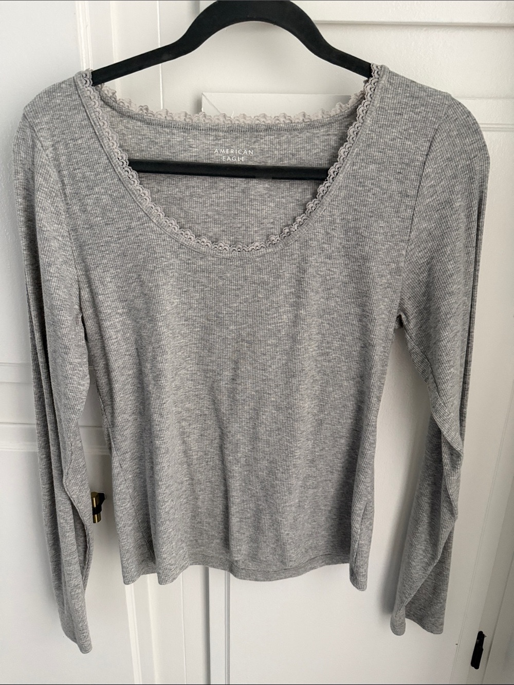 American Eagle Outfitters Light Gray Lace-Trim Ribbed Long Sleeve Top